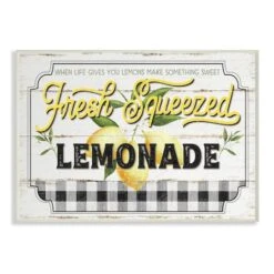 Stupell Industries White, Black, & Yellow Rustic Fresh Squeezed Lemonade Wall Plaque