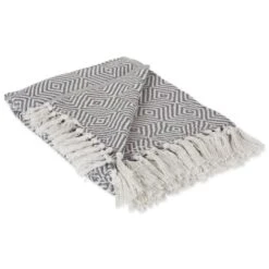DII® Mineral X-Diamond Geometric Throw
