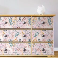 RoomMates Unicorn Paradise Peel & Stick Wallpaper Pink/Green -Michaels Decor Sale D372178S 3