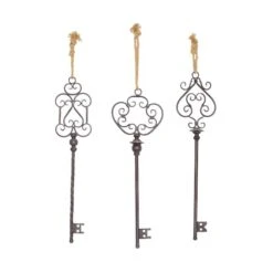 31" Black Metal Skeleton Key Industrial Wall Décor Set