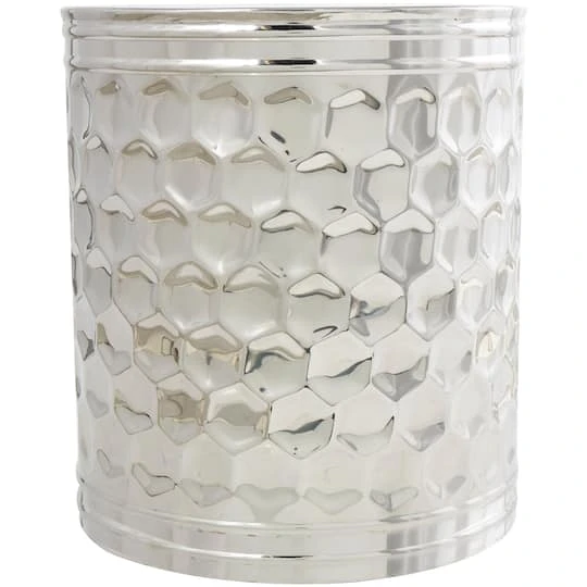 18" Silver Stainless Steel Drum Geometric Accent Table 5 18" Silver Stainless Steel Drum Geometric Accent Table - Image 3
