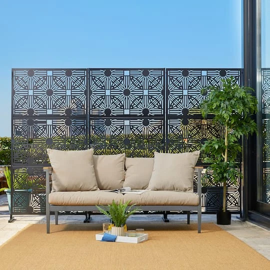 Glitzhome® 6ft. Black Galvanized Steel Floral Room Divider 4 Glitzhome® 6ft. Black Galvanized Steel Floral Room Divider - Image 3